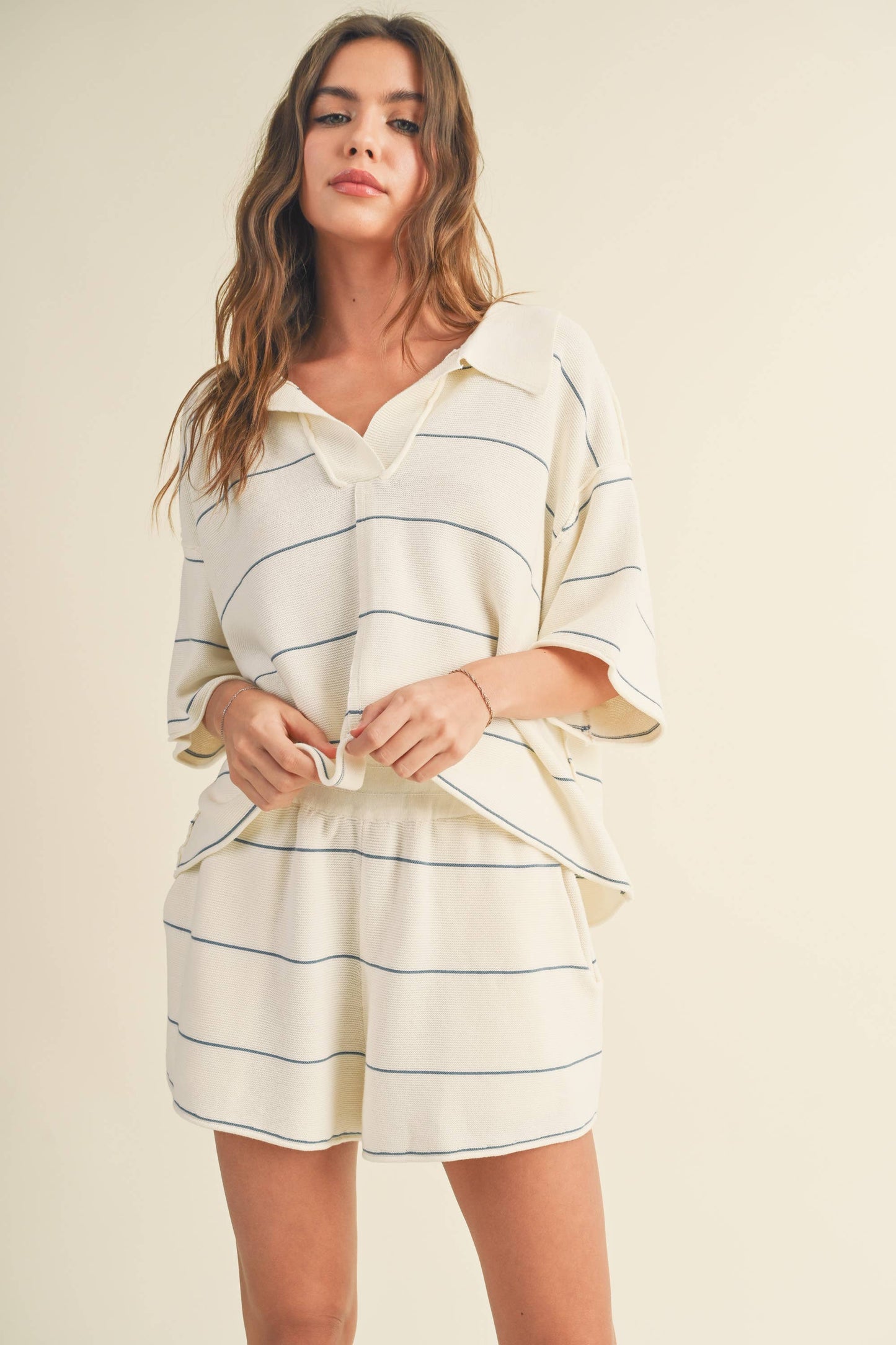 Striped Pattern Knitted collar oversized top