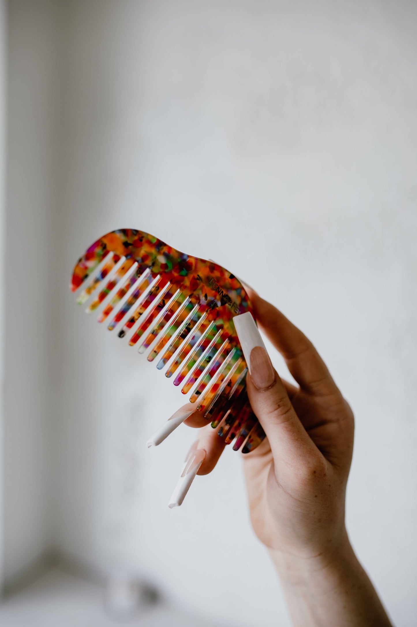 RuYi Comb Collection Acetate Resin Comb: Rainbow