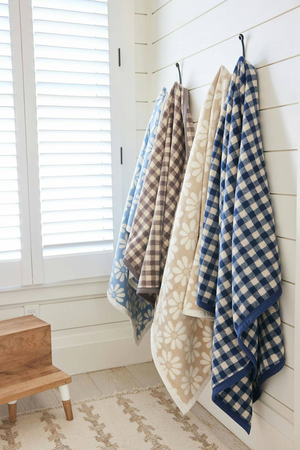 Gingham Navy Midi: Midi