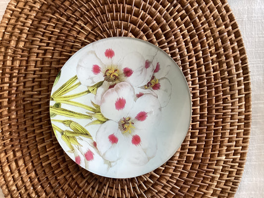 Hand made twigs and moss plate
