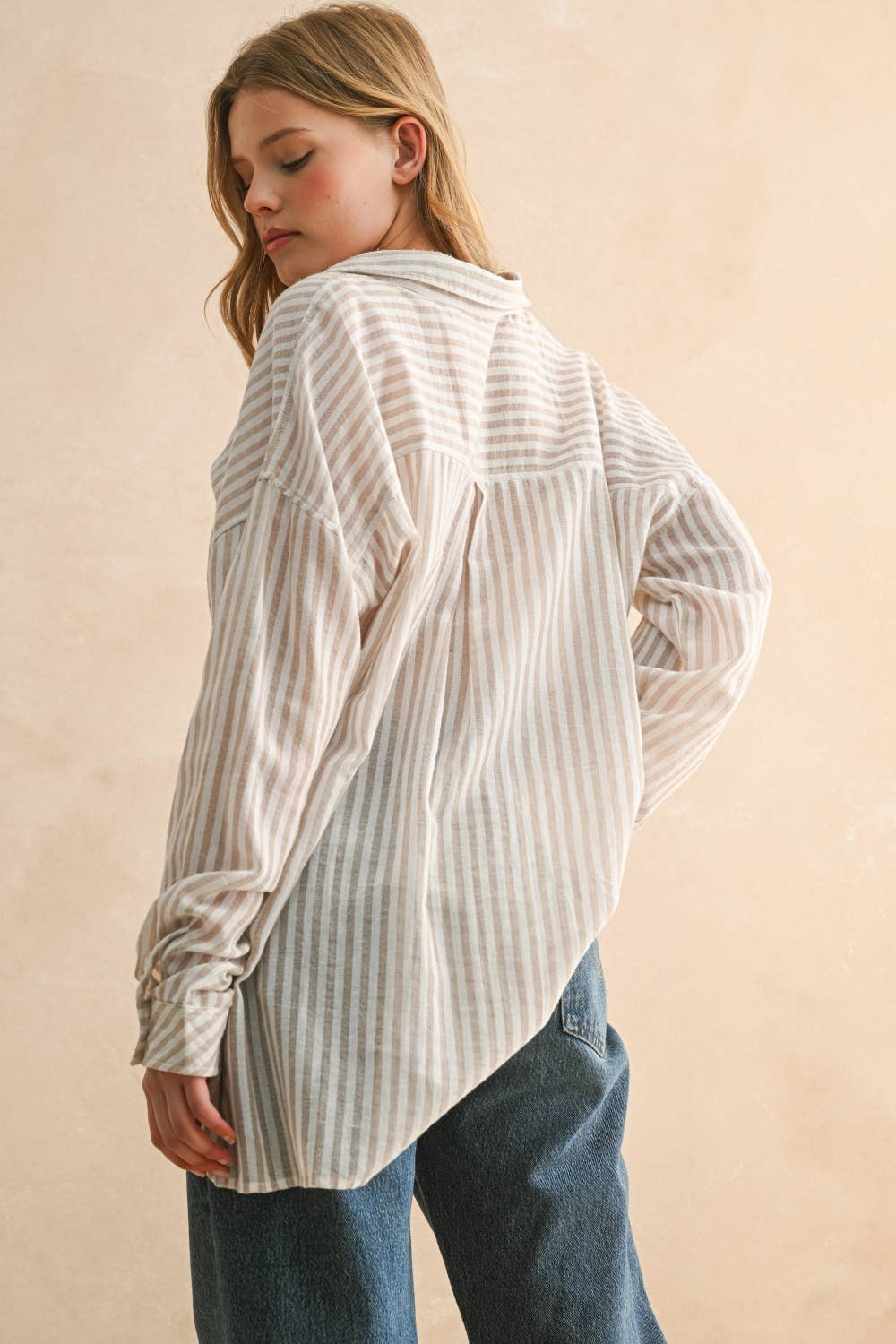 STRIPED BUTTONDOWN SHIRT