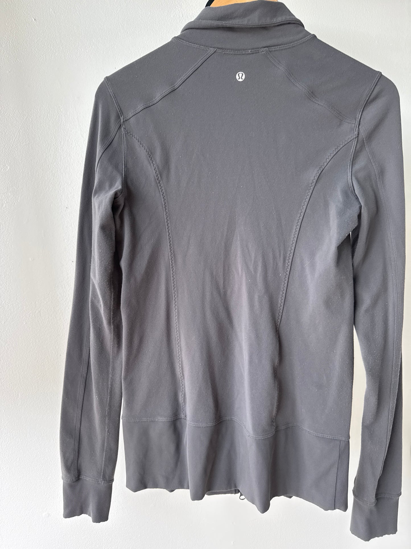 PL Lululemon ZIP up long sleeve gray 10