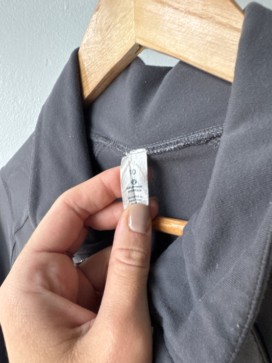PL Lululemon ZIP up long sleeve gray 10