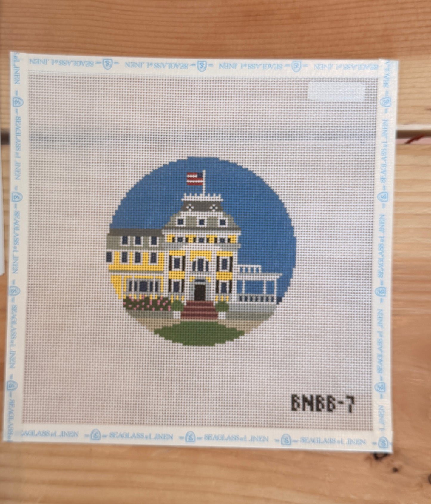 Ocean house round