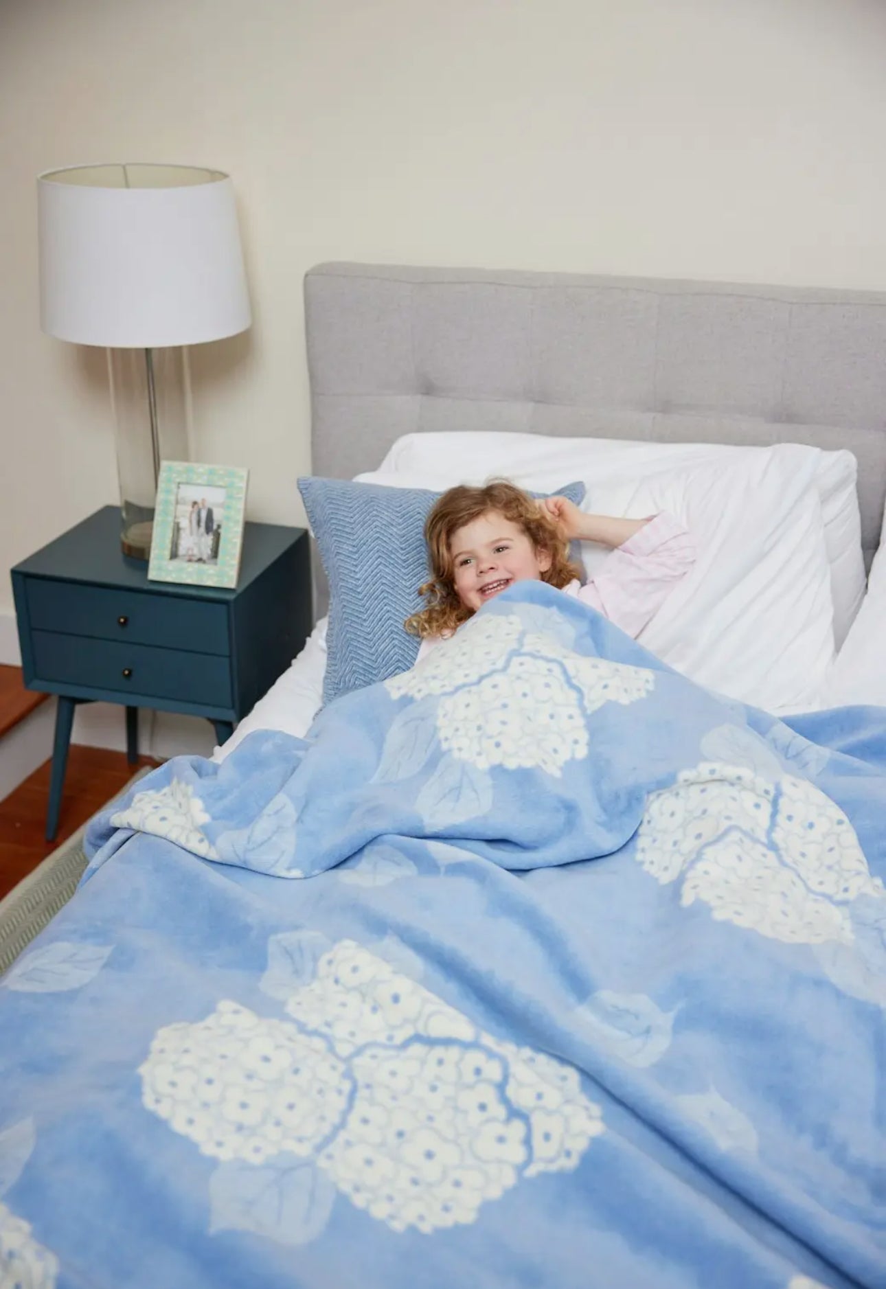 Hydrangeas Bluebell Blanket