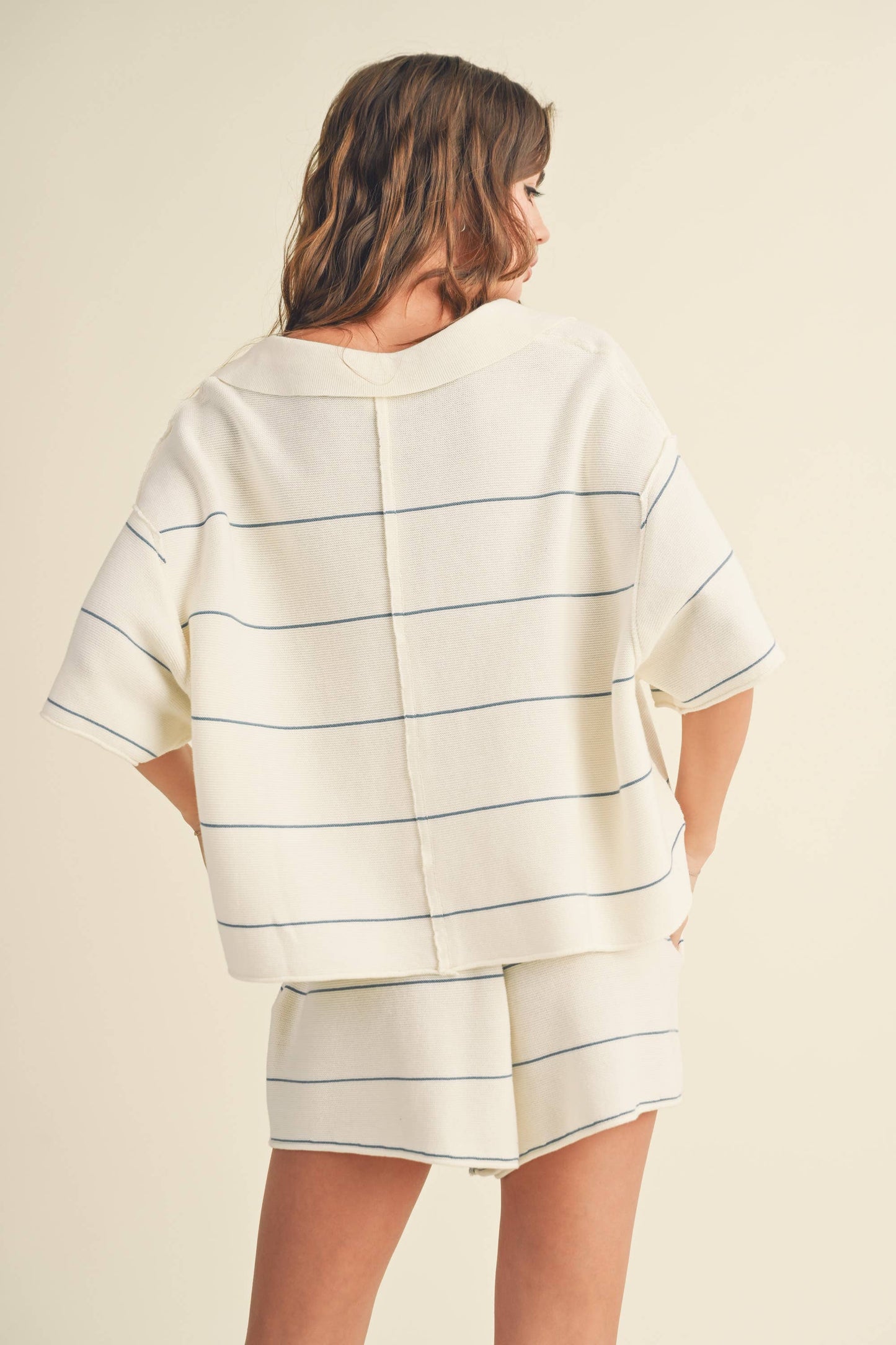Striped Pattern Knitted collar oversized top