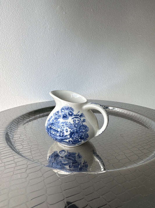 Mini vintage creamer