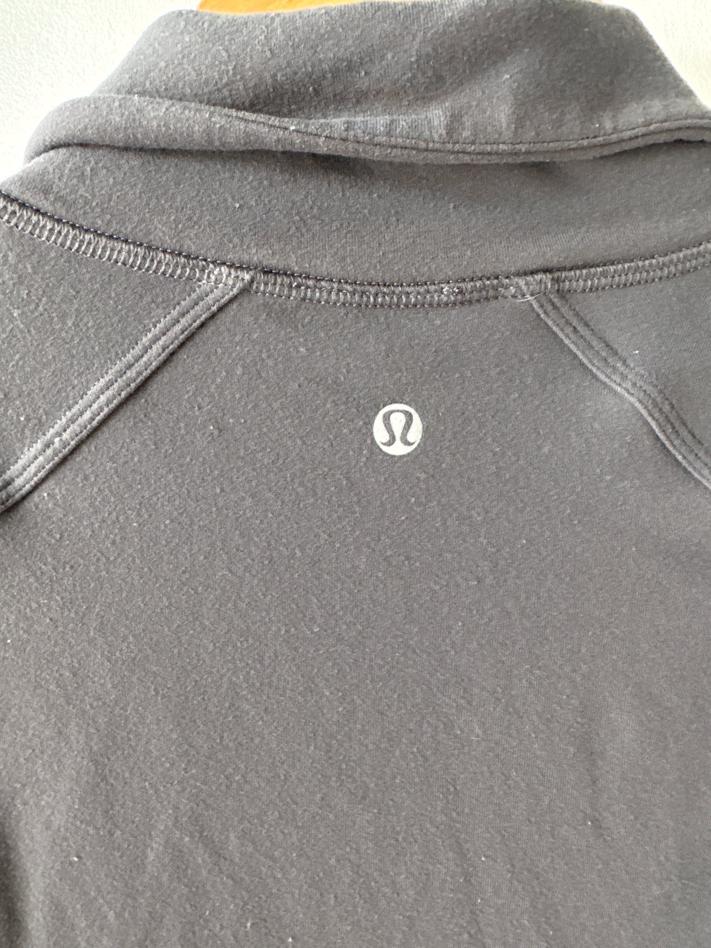 PL Lululemon ZIP up long sleeve gray 10