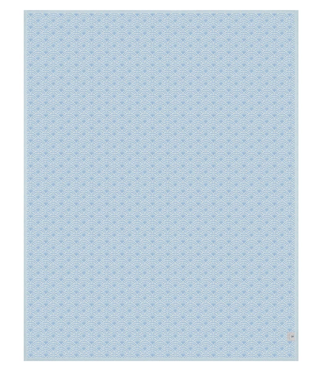 Seaside Scallops Fog Blanket: Original