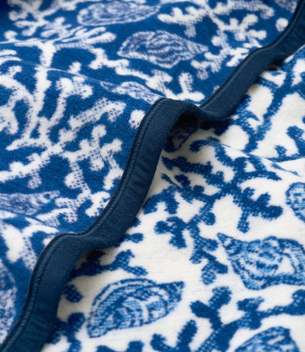 Coral & Shell Blanket: Original