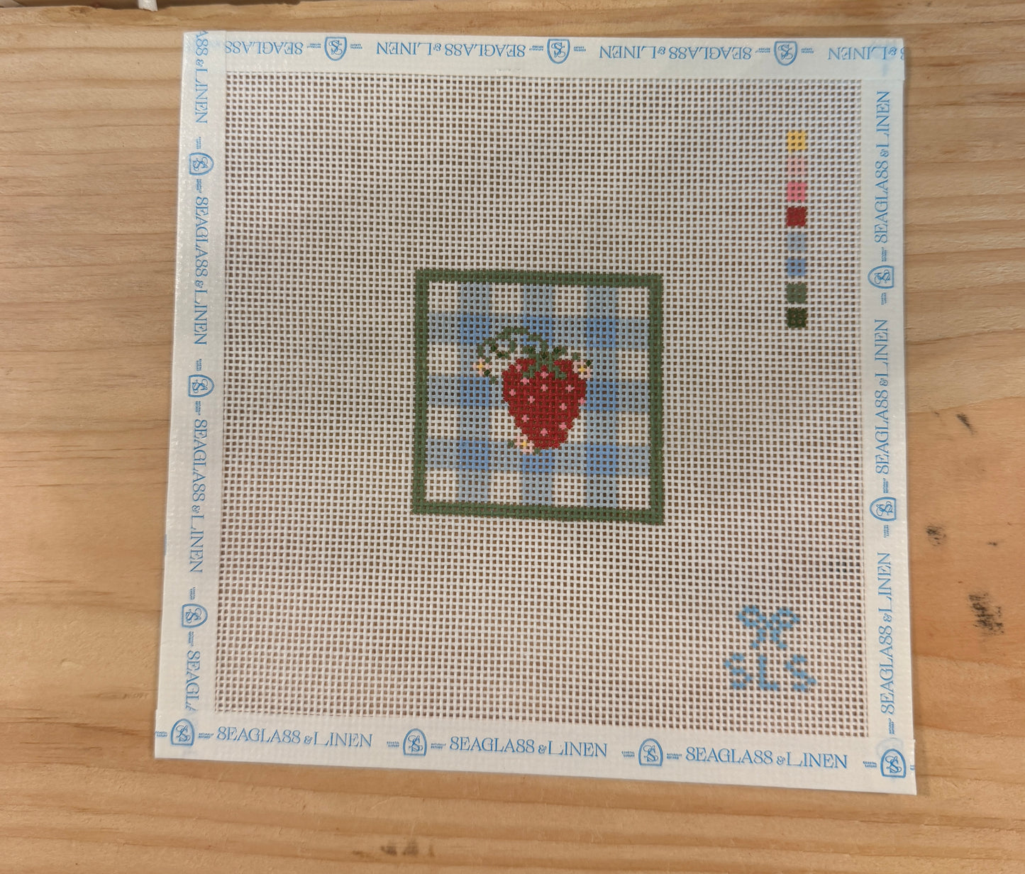 SLS gingham strawberry square