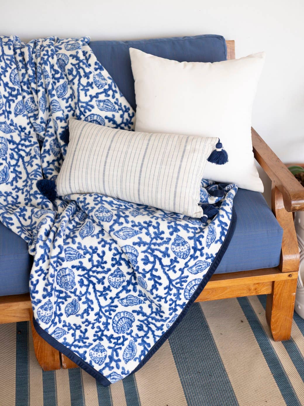 Coral & Shell Blanket: Original