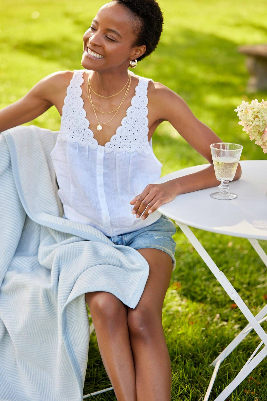 Harborview Herringbone Sky Blanket: Midi
