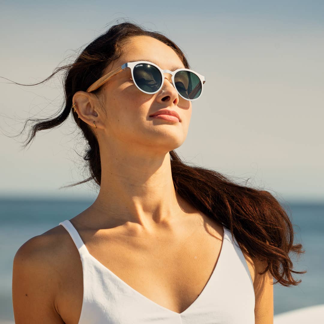 BP10273 - Aren - Matte Silver / Light Walnut Wood / Grey